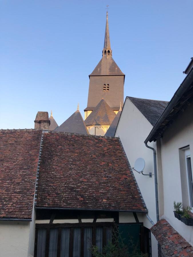 Le Grand Appartement - 90M2- 2 Chb , 1 Mezzanine - 6Pers Romorantin-Lanthenay Exterior photo